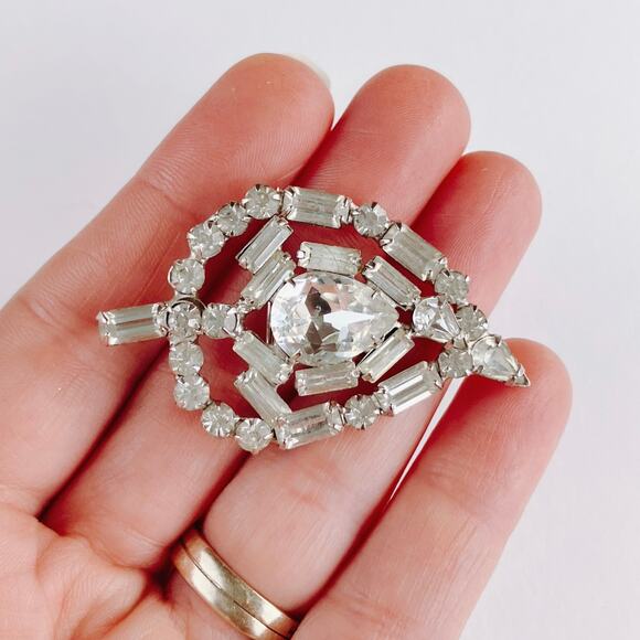 VTG Mid Century Brooch Clear Rhinestone Cocktail Baguette Glass Sparkly - Picture 2 of 10